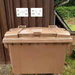 Eine Biotonne wurde am Friedhof aufgestellt